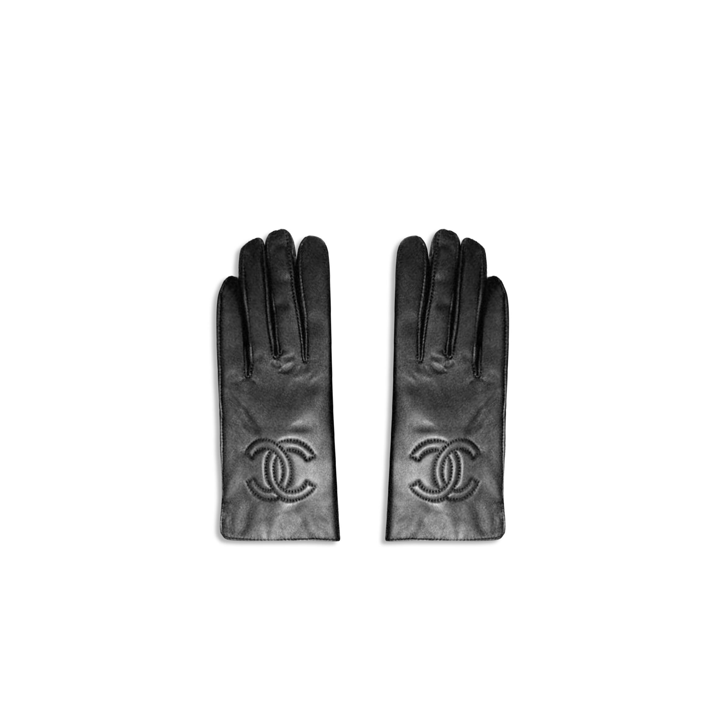 CHANEL LEATHER GLOVES